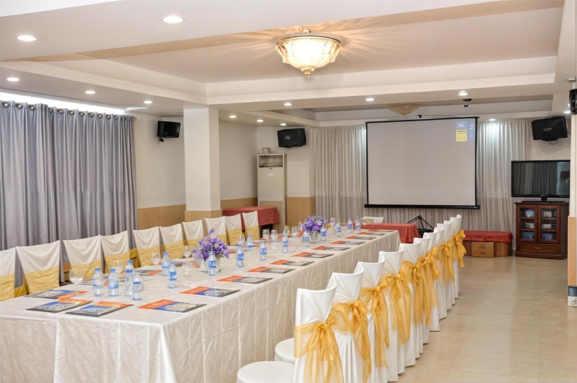 Cct Luxury Hotel ญาจาง ภายนอก รูปภาพ