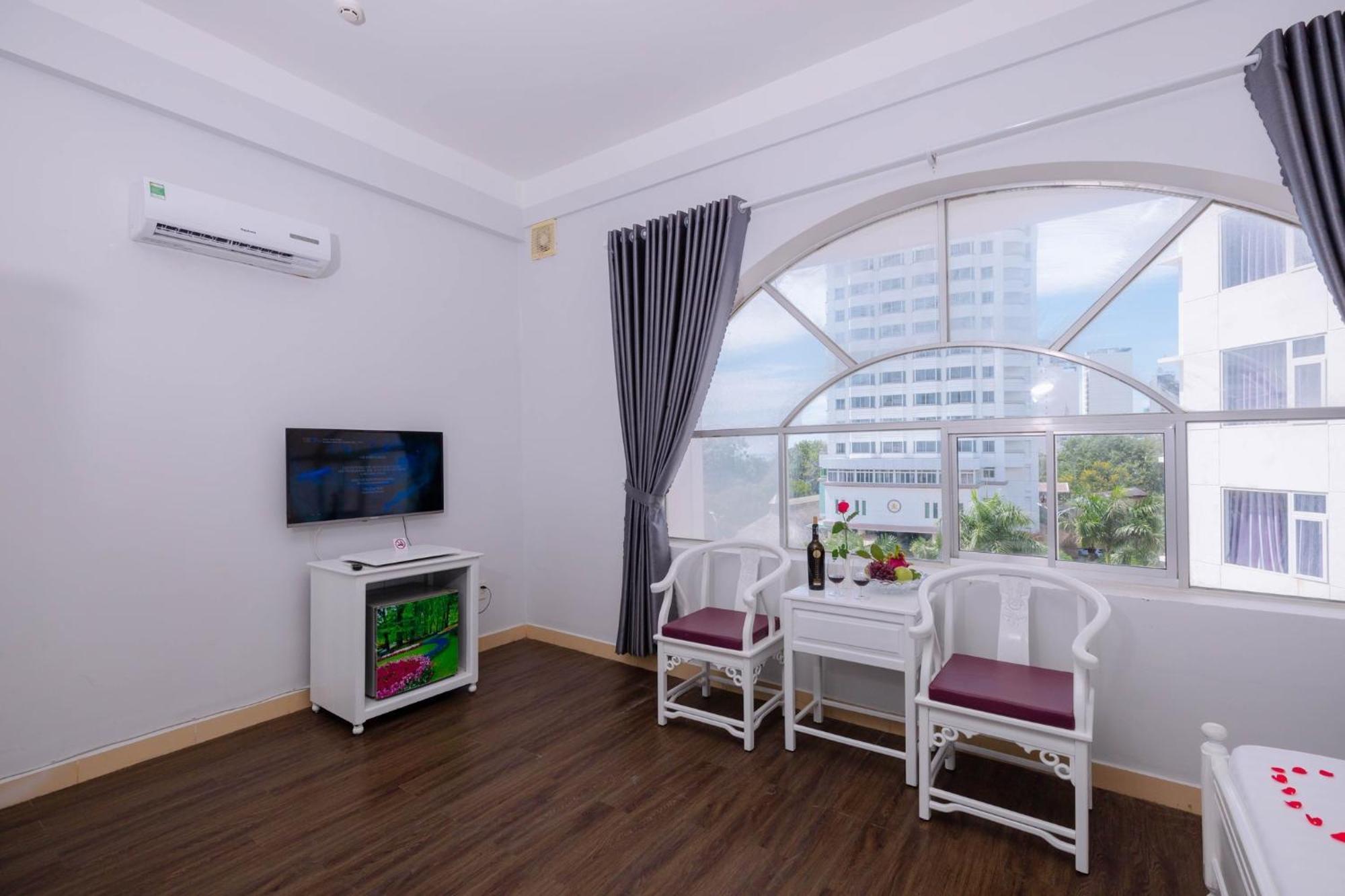 Cct Luxury Hotel ญาจาง ภายนอก รูปภาพ
